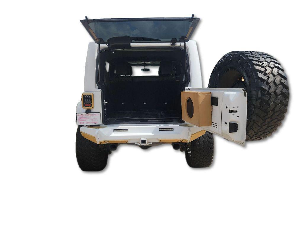 used 2017 Jeep Wrangler Unlimited car, priced at $28,995
