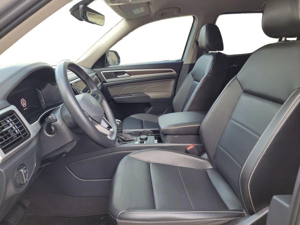 used 2022 Volkswagen Atlas car, priced at $17,995