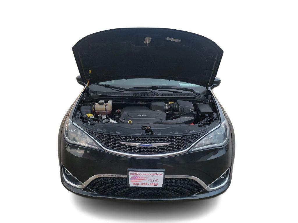 used 2019 Chrysler Pacifica car, priced at $13,995