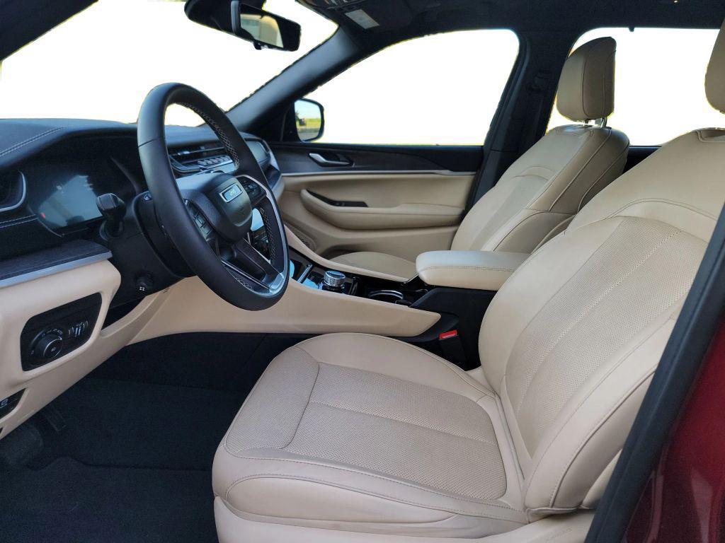 used 2023 Jeep Grand Cherokee L car, priced at $24,995