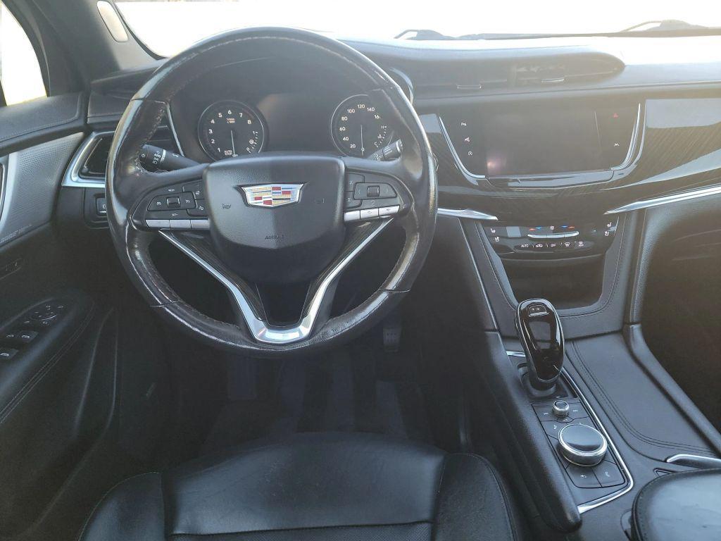 used 2020 Cadillac XT6 car, priced at $21,995