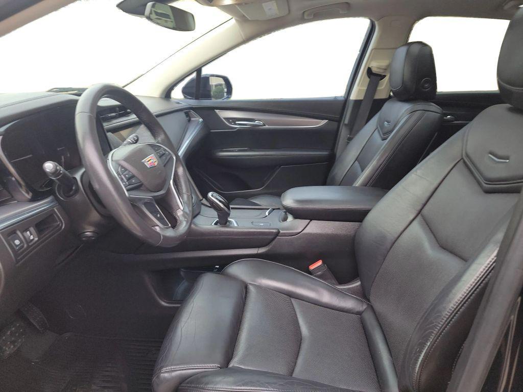 used 2017 Cadillac XT5 car, priced at $17,995