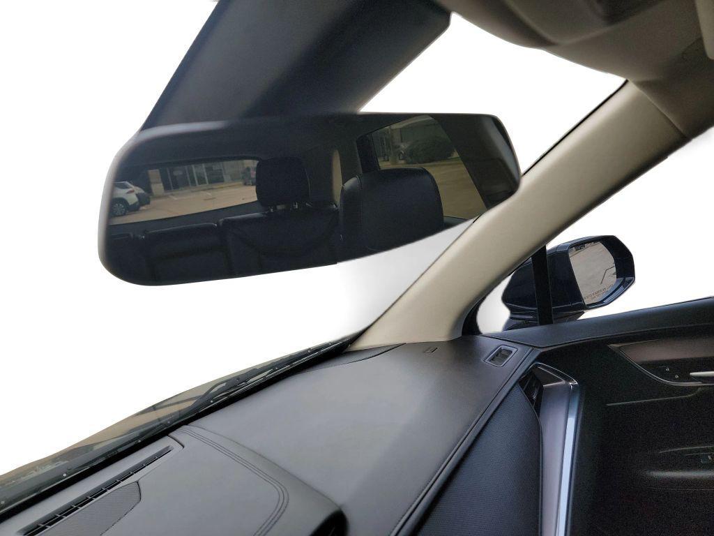 used 2017 Cadillac XT5 car, priced at $17,995