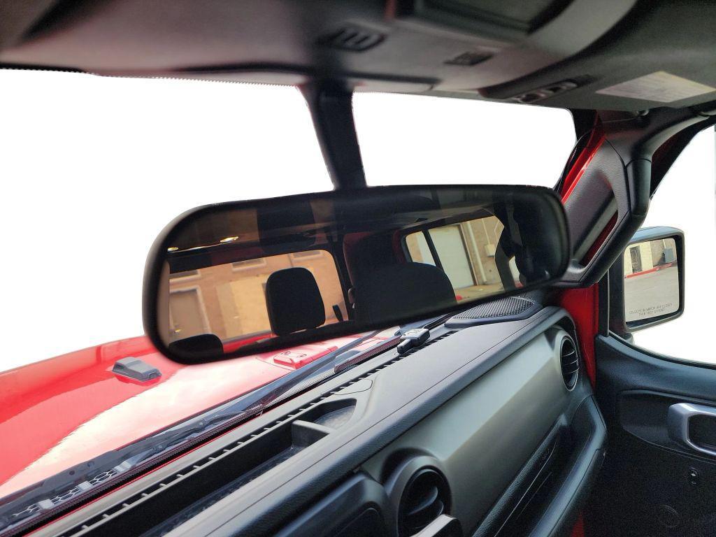 used 2021 Jeep Gladiator car, priced at $20,995