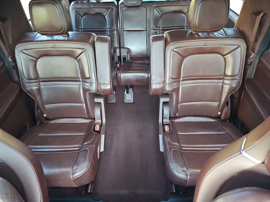 used 2020 Lincoln Navigator car, priced at $40,995