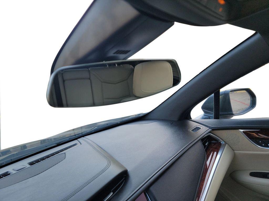 used 2019 Cadillac XT5 car, priced at $14,995