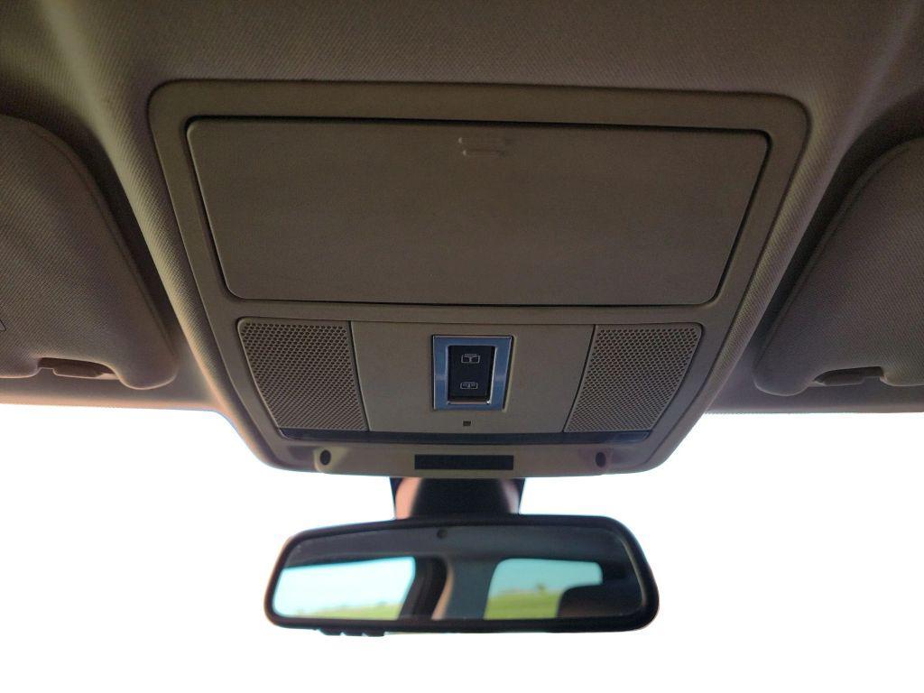 used 2015 Land Rover Range Rover Evoque car, priced at $11,495