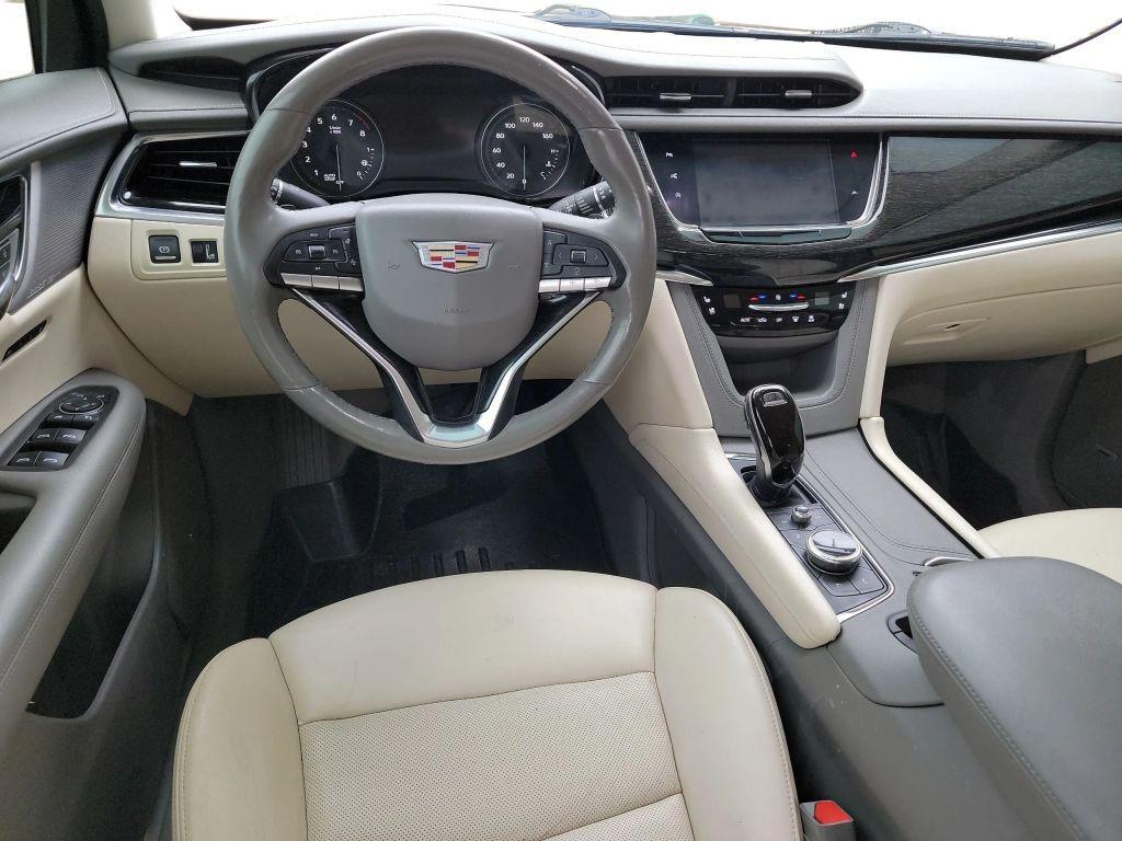 used 2020 Cadillac XT6 car, priced at $27,495