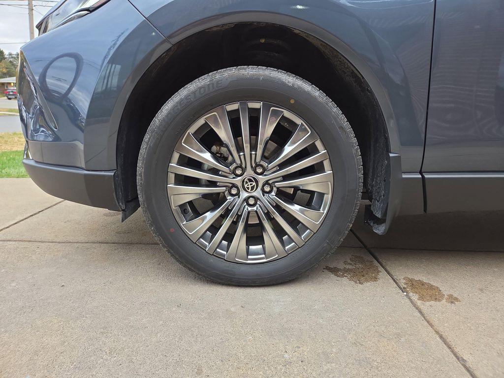 used 2023 Toyota Venza car, priced at $33,000