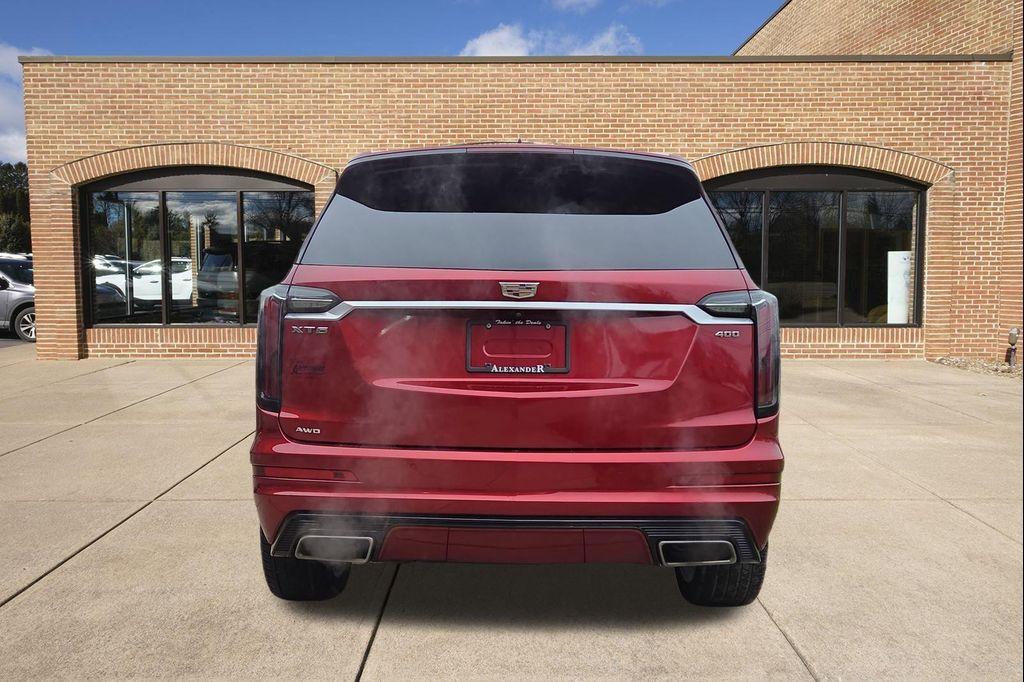 used 2021 Cadillac XT6 car, priced at $28,500