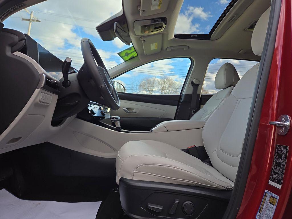 used 2025 Hyundai Tucson car, priced at $29,800
