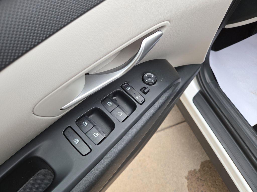 used 2024 Hyundai Tucson car, priced at $22,800