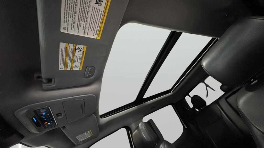 used 2021 Ford F-150 car, priced at $32,272