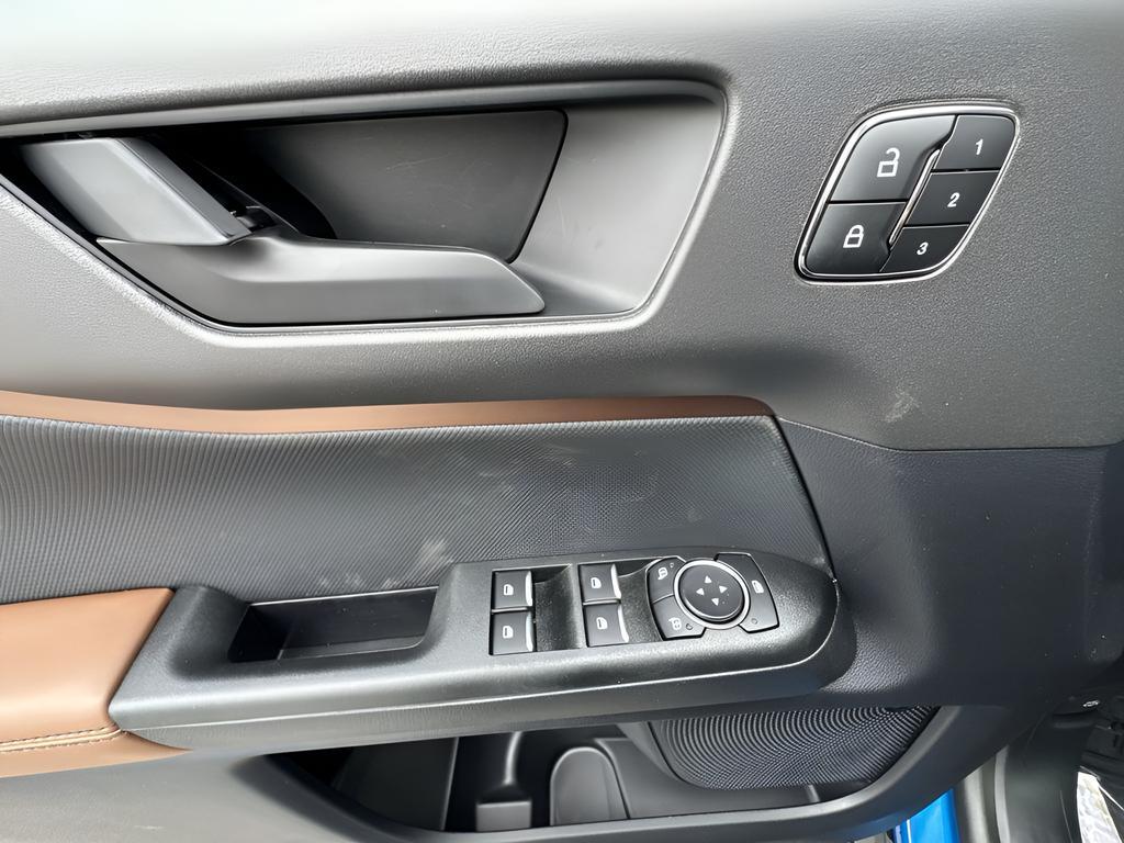 new 2025 Ford Bronco Sport car, priced at $37,476