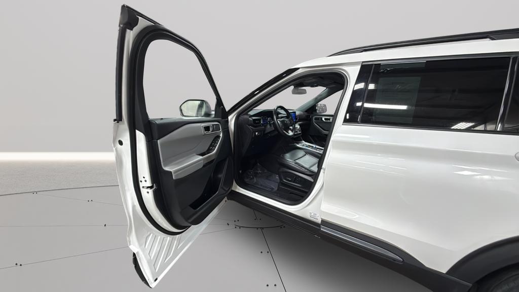 used 2022 Ford Explorer car, priced at $31,947
