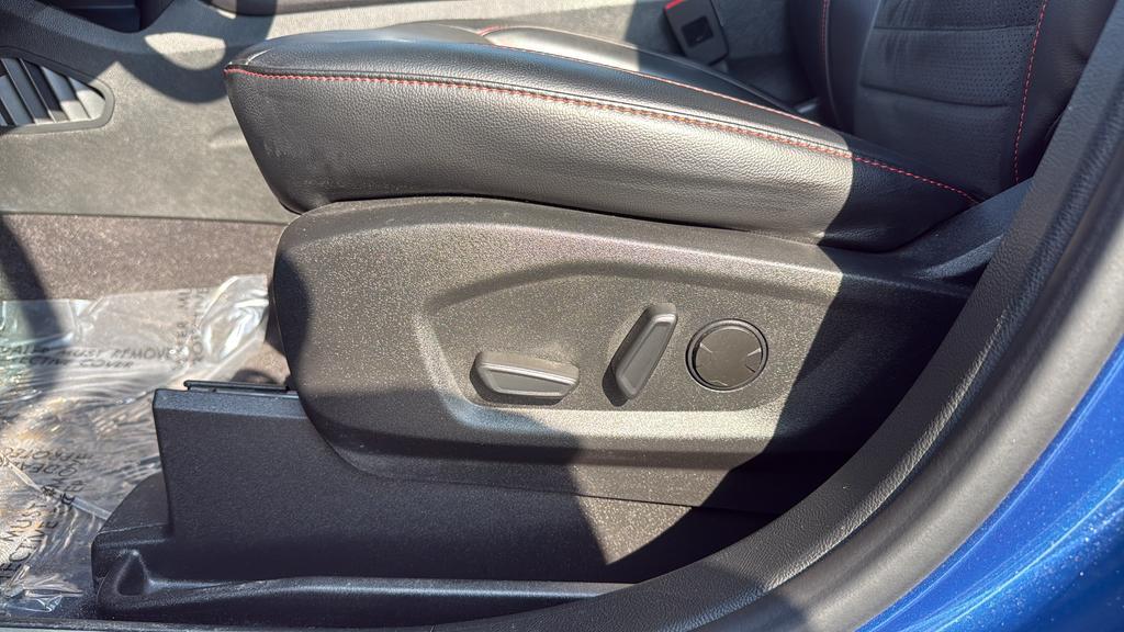 used 2023 Ford Edge car, priced at $28,474