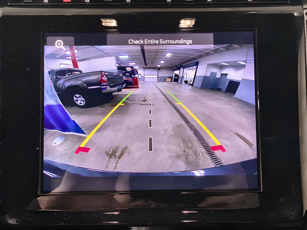 used 2024 Jeep Grand Cherokee car, priced at $31,995