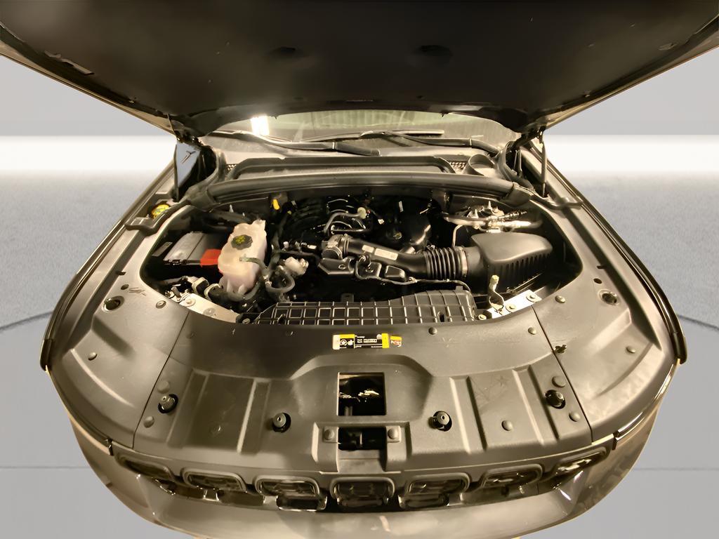 used 2024 Jeep Grand Cherokee car, priced at $31,995