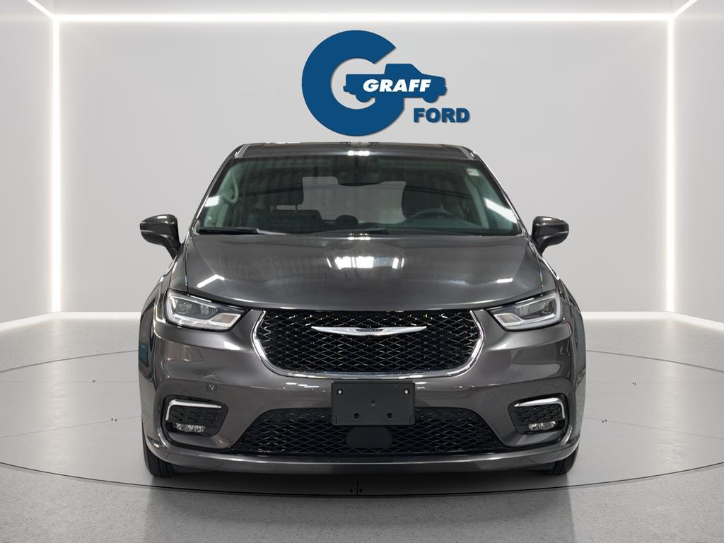 used 2023 Chrysler Pacifica car, priced at $23,999