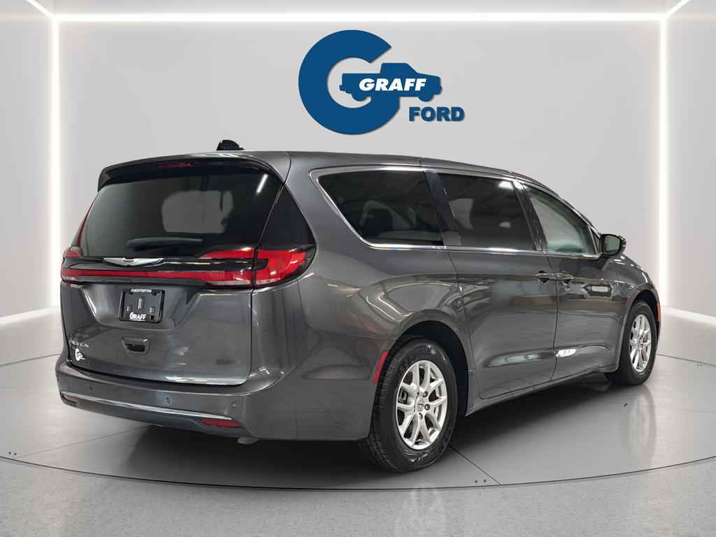 used 2023 Chrysler Pacifica car, priced at $23,999