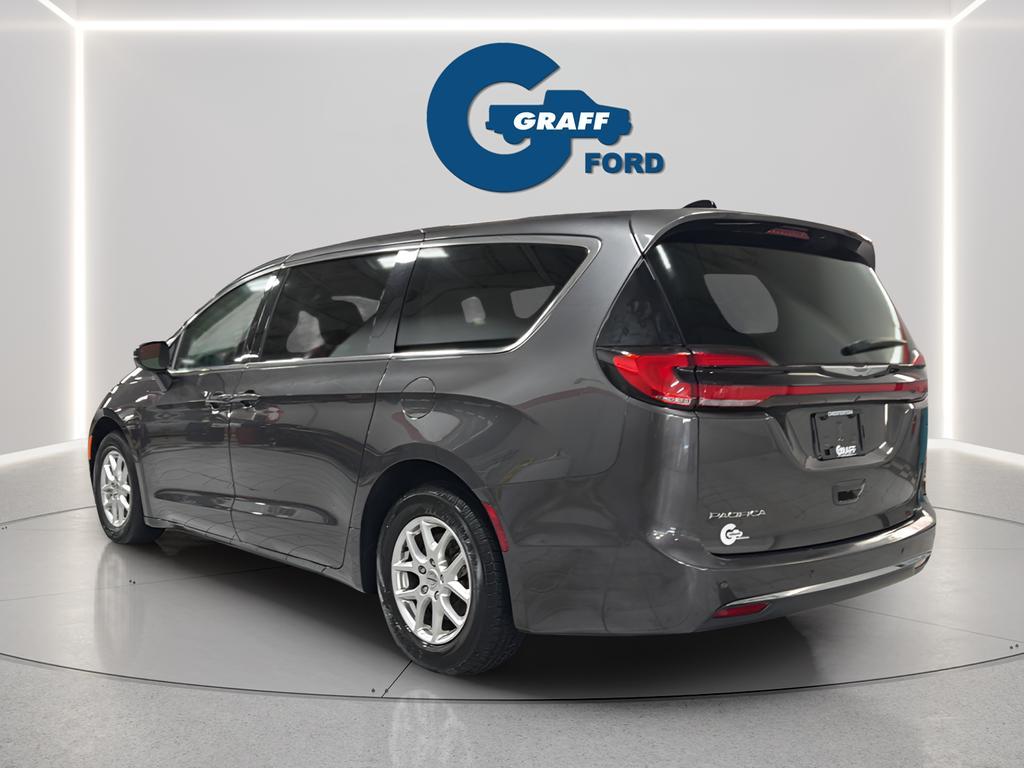 used 2023 Chrysler Pacifica car, priced at $23,999