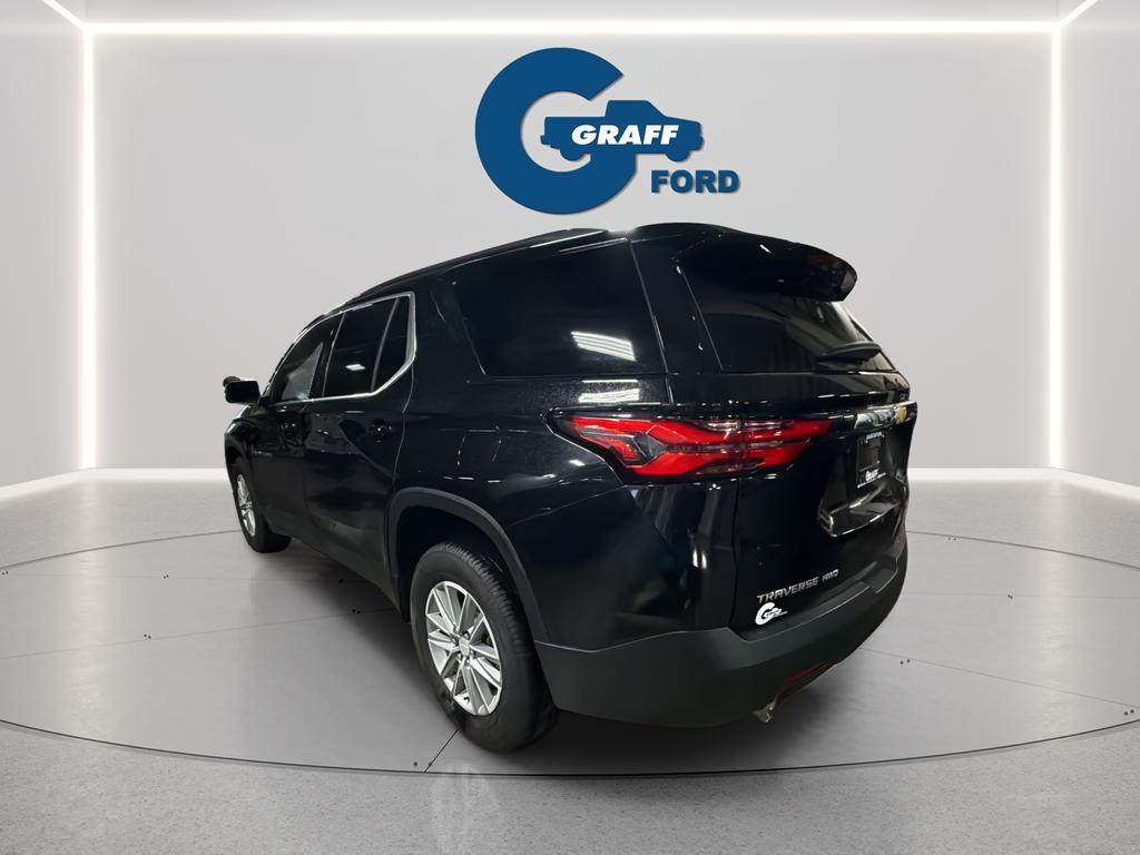 used 2023 Chevrolet Traverse car, priced at $30,025