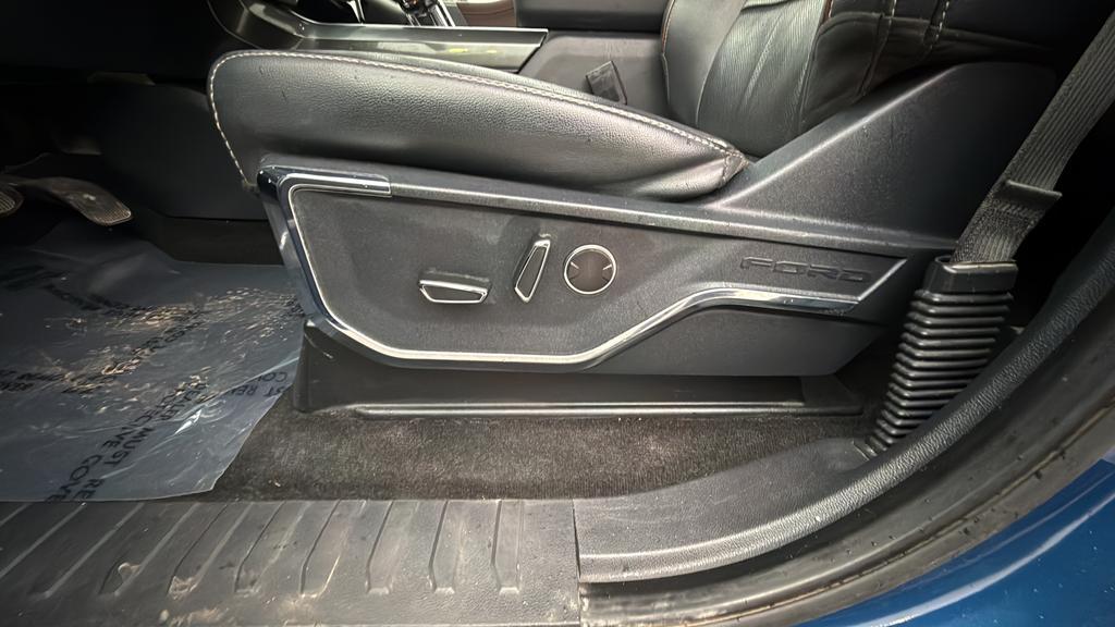 used 2022 Ford F-150 car, priced at $35,769