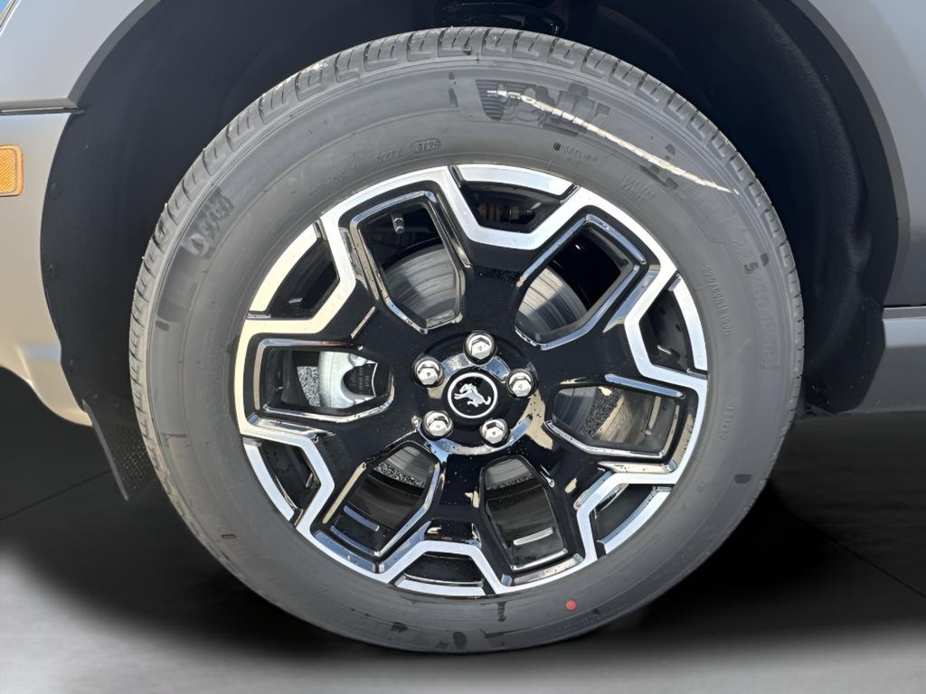 new 2025 Ford Bronco Sport car, priced at $37,105