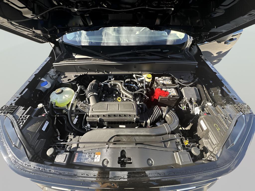 new 2025 Ford Bronco Sport car, priced at $37,105