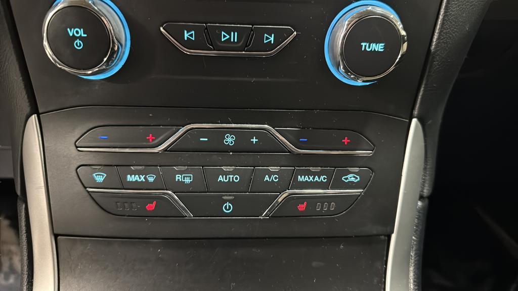 used 2019 Ford Edge car, priced at $18,655