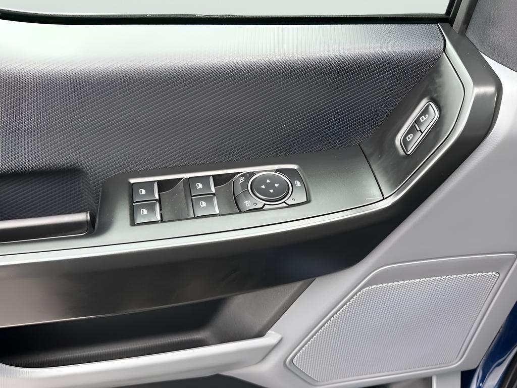 new 2025 Ford F-150 car, priced at $42,831