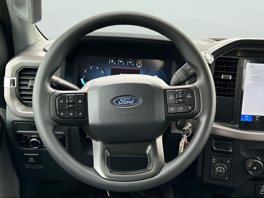 new 2025 Ford F-150 car, priced at $42,831