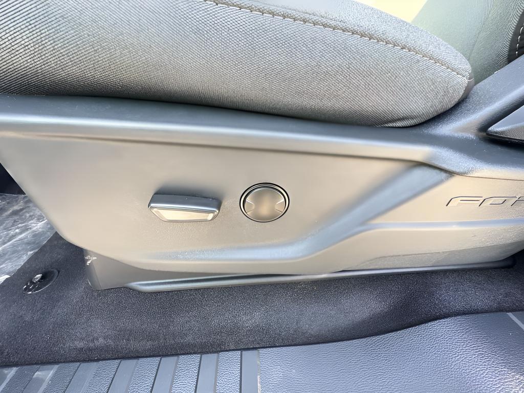 new 2026 Ford F-150 car, priced at $52,089