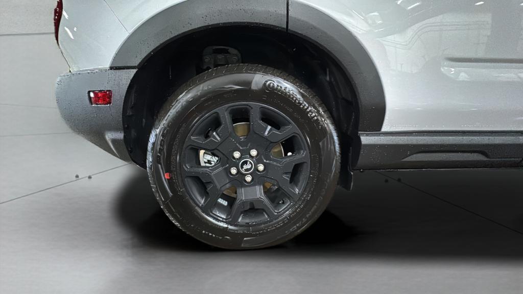 new 2025 Ford Bronco Sport car, priced at $32,902