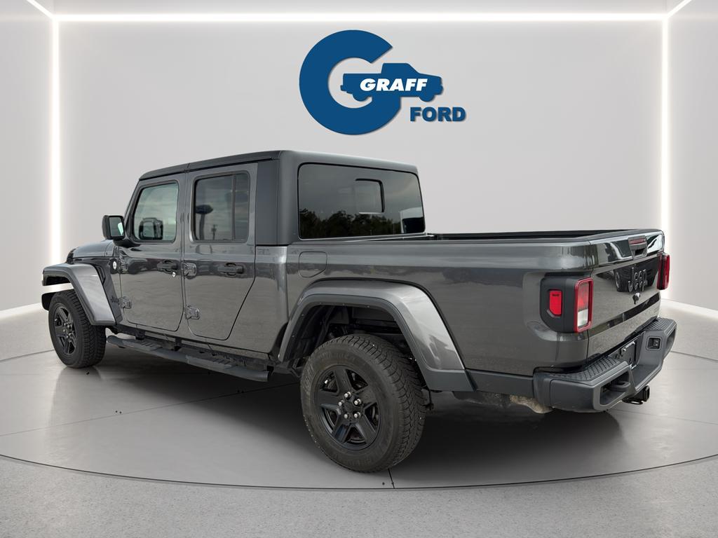 used 2021 Jeep Gladiator car, priced at $26,884