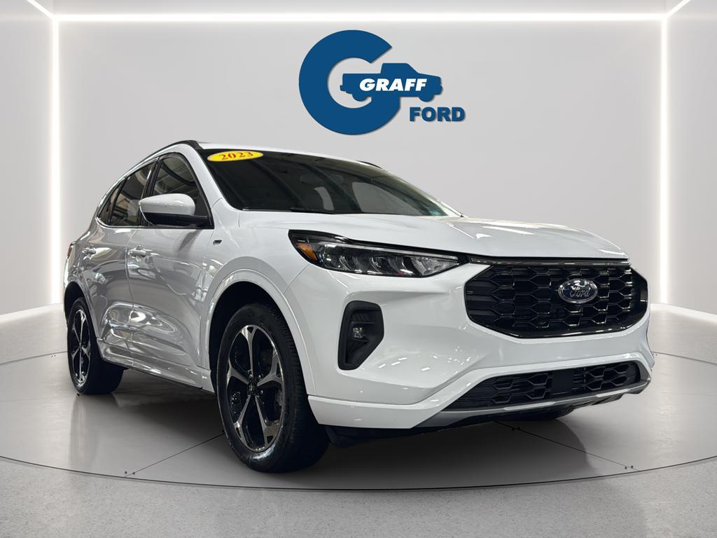 used 2023 Ford Escape car, priced at $26,843