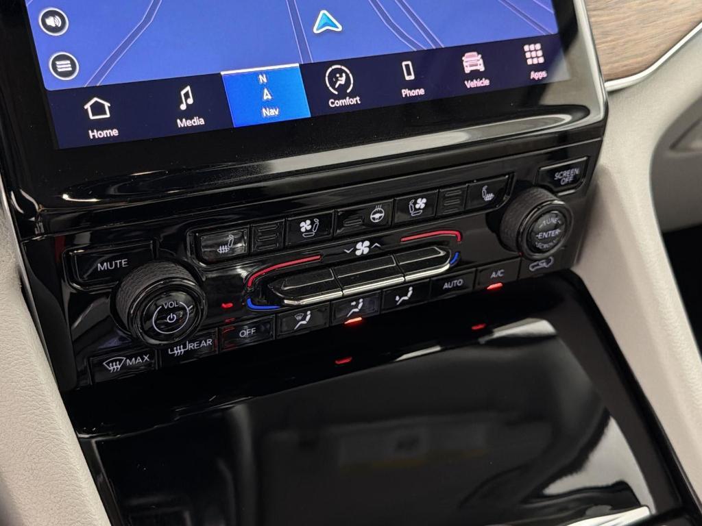 used 2021 Jeep Grand Cherokee L car, priced at $28,795