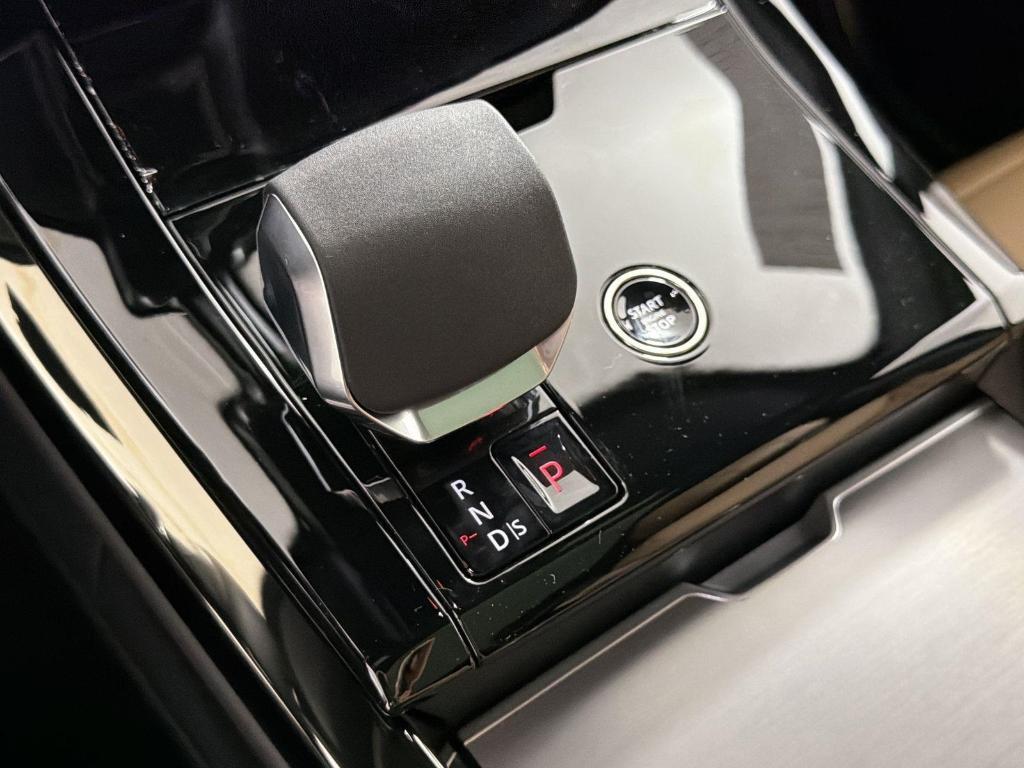 new 2026 Land Rover Range Rover Sport car, priced at $91,125