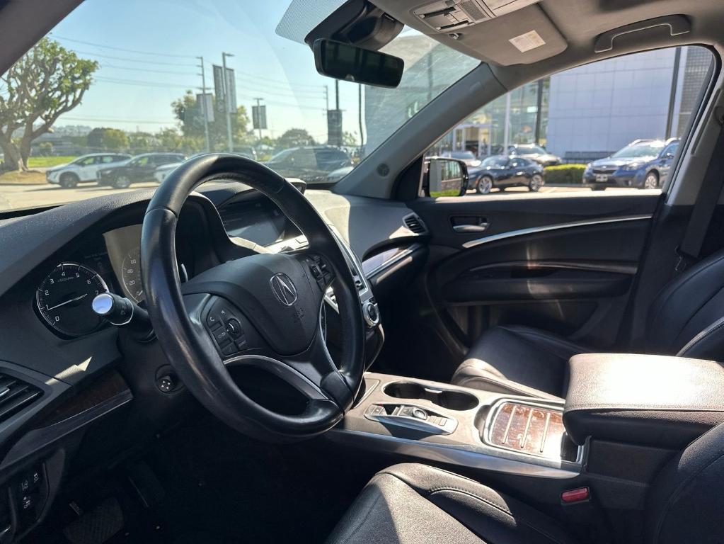 used 2020 Acura MDX car, priced at $26,980