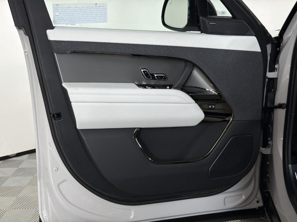 new 2026 Land Rover Range Rover Sport car, priced at $90,085