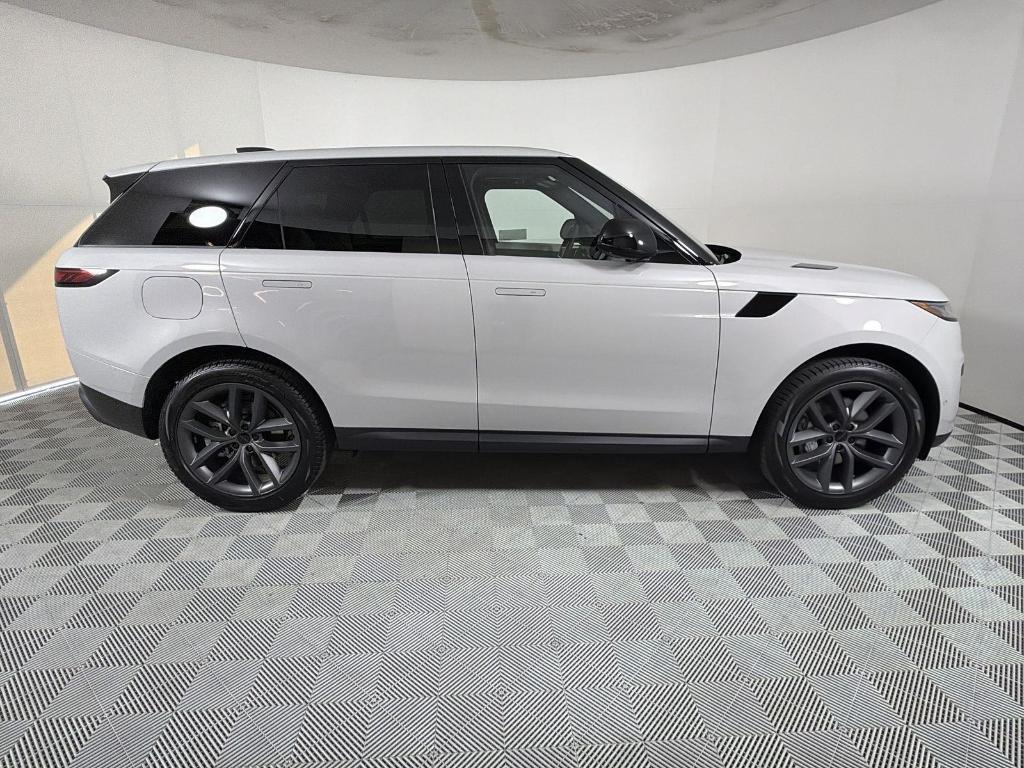 new 2026 Land Rover Range Rover Sport car, priced at $90,085