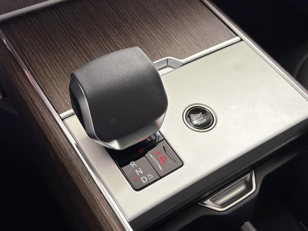 new 2026 Land Rover Range Rover car, priced at $128,525