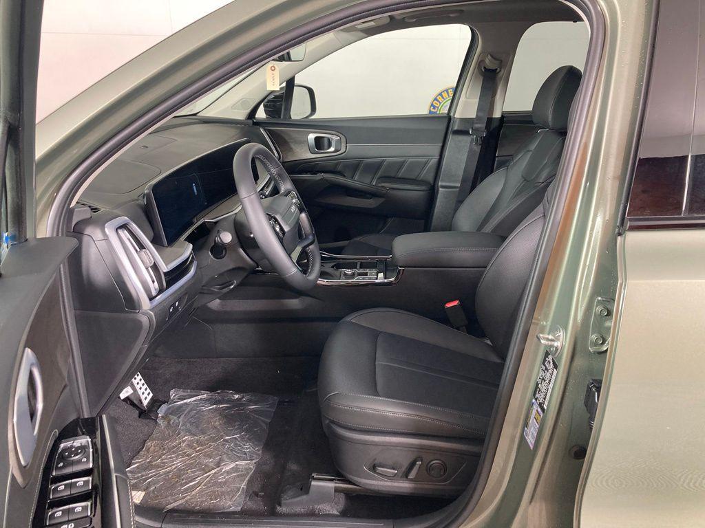 new 2026 Kia Sorento car, priced at $41,525