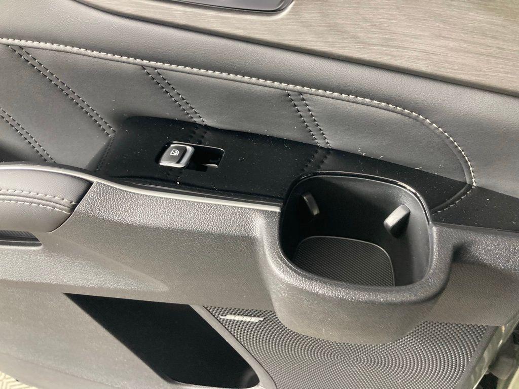 new 2026 Kia Sorento car, priced at $41,525