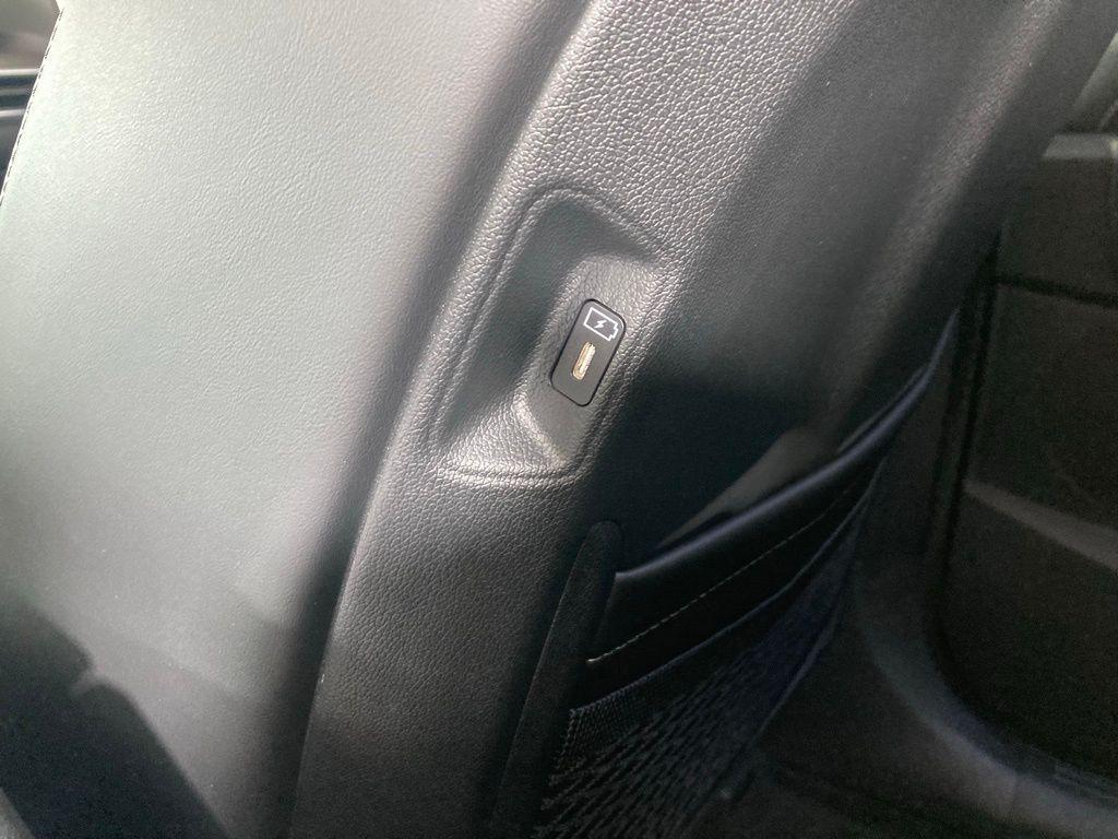 new 2026 Kia Sorento car, priced at $41,525