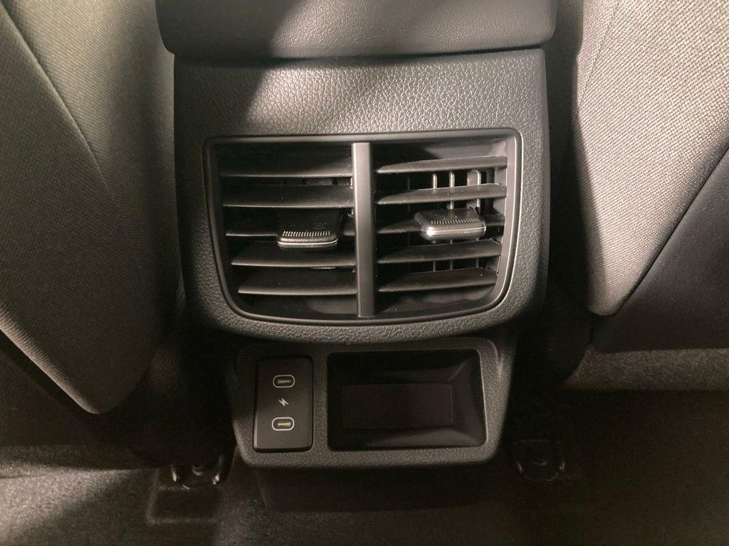 new 2026 Kia Seltos car, priced at $25,180