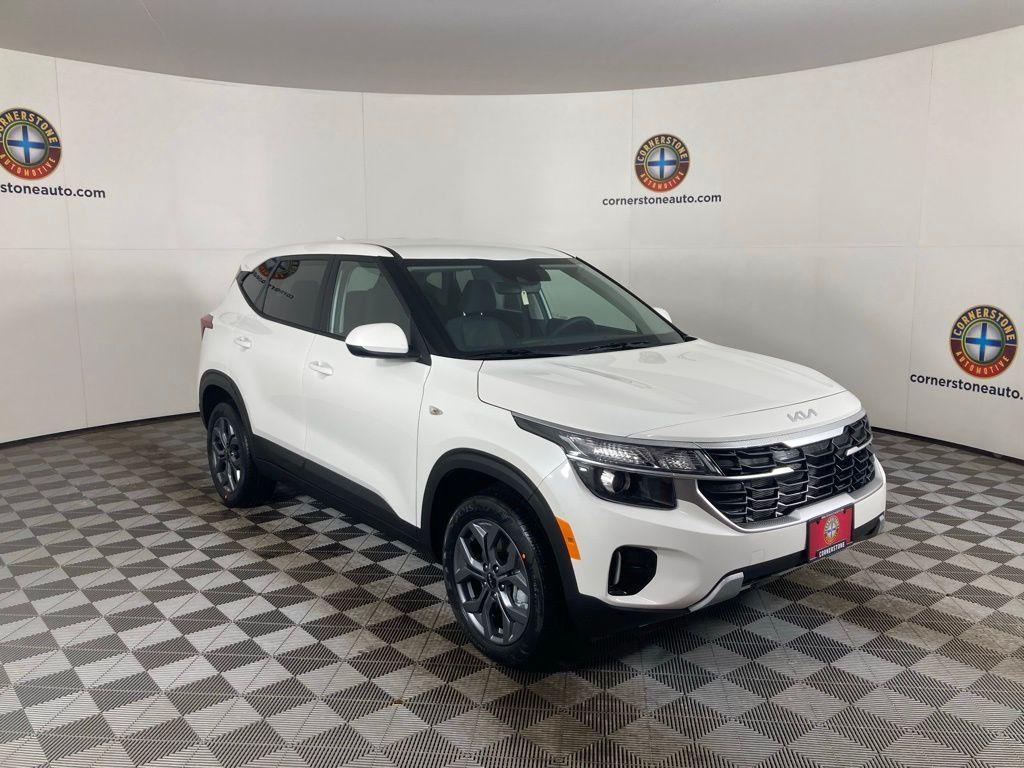 new 2026 Kia Seltos car, priced at $25,180