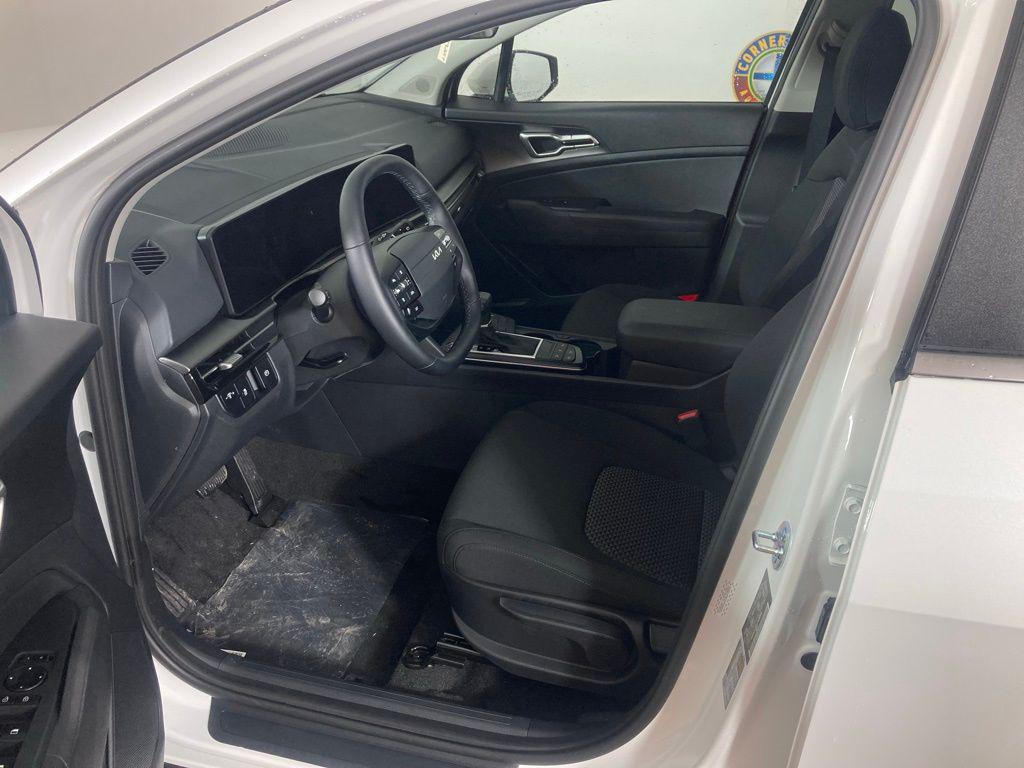 new 2026 Kia Sportage car, priced at $29,780