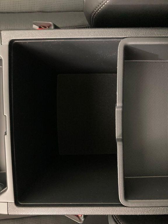 new 2026 Kia Sorento car, priced at $41,595