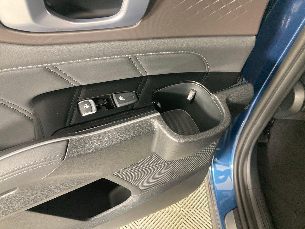 new 2026 Kia Sorento Hybrid car, priced at $44,525